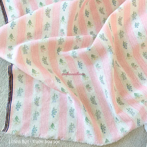 Vải linen bột hoa nơ sọc hồng