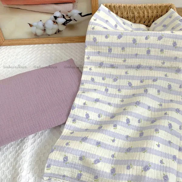 Xô muslin cao cấp 2 lớp hoạ tiết sọc hoa tím