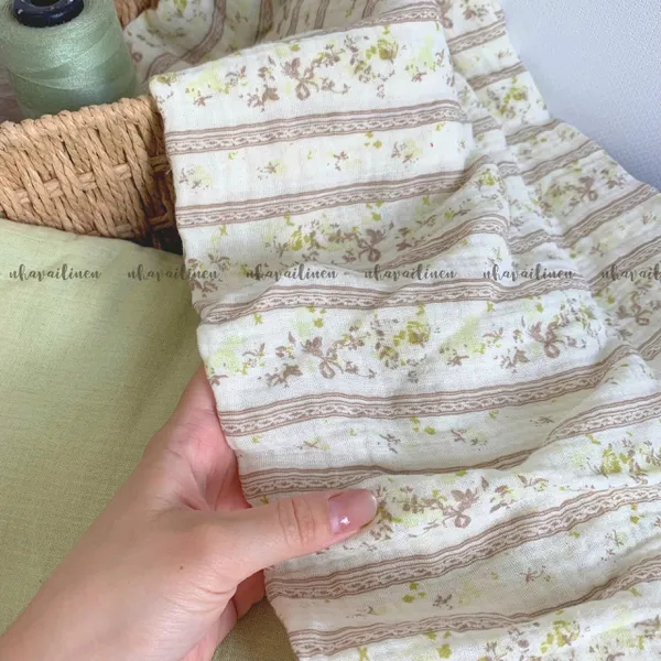 Xô muslin cao cấp 2 lớp hoạ tiết dây loang xanh