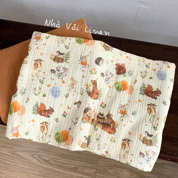 Xô muslin cao cấp 2 lớp hoạ tiết sóc bong bóng