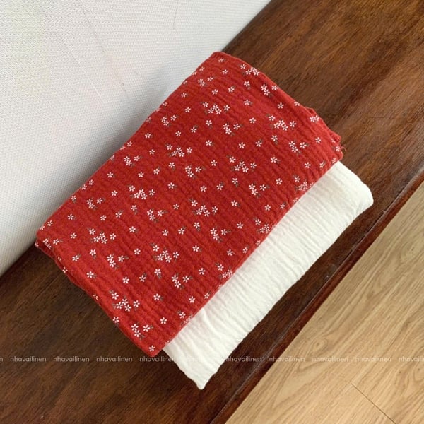 Xô muslin cao cấp 2 lớp hoạ tiết hoa mai trắng