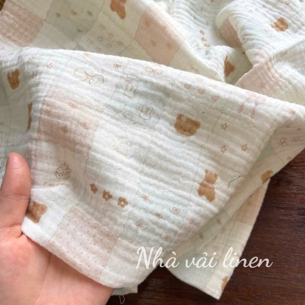 Xô muslin cao cấp 2 lớp hoạ tiết ô nơ gấu