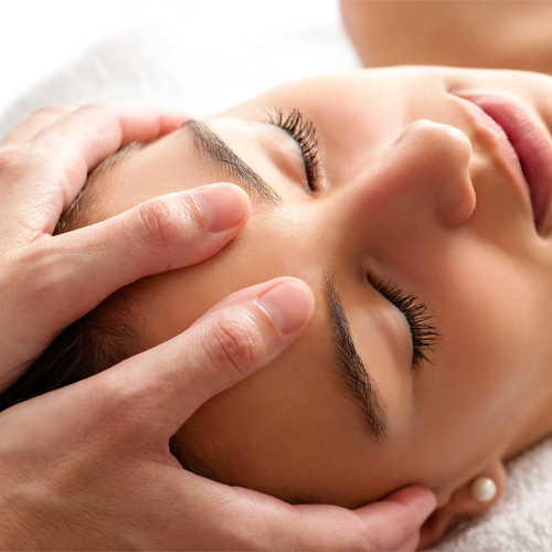 Cách massage mặt chống lão hóa Cách massage mặt chống lão hóa