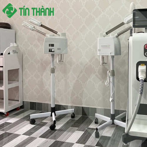 Máy xông hơi mặt là dụng cụ spa tại nhà cần thiết trong chăm sóc da mặt Máy xông hơi mặt là dụng cụ spa tại nhà cần thiết trong chăm sóc da mặt