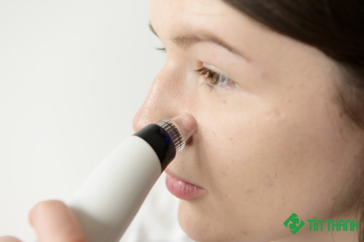 Sử dụng máy hút mụn spa đúng cách hiệu quả Sử dụng máy hút mụn spa đúng cách hiệu quả