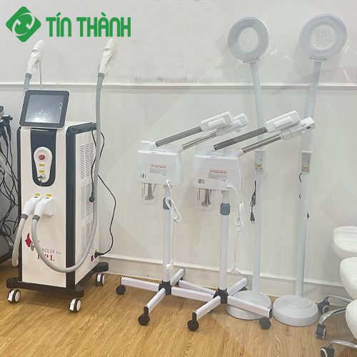 Máy xông hơi mặt nóng lạnh được sử dụng phổ biến tại Spa Máy xông hơi mặt nóng lạnh được sử dụng phổ biến tại Spa