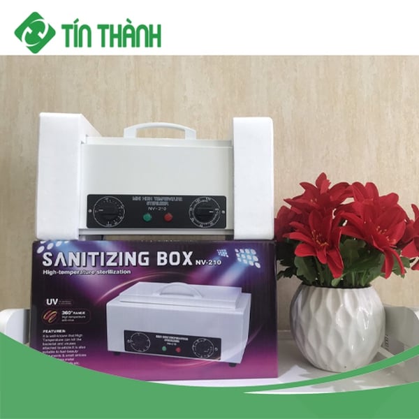 Tủ tiệt trùng dụng cụ NV-210