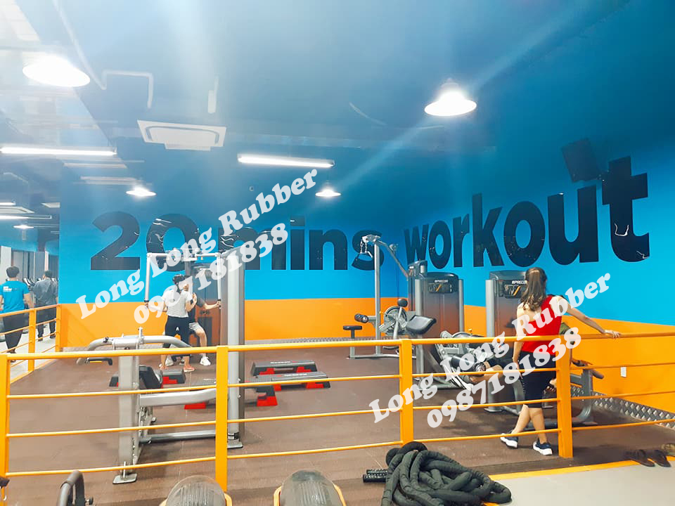 Crossfit rubber gym flooring mat factory in Italy Crossfit rubber gym flooring mat factory in Italy
