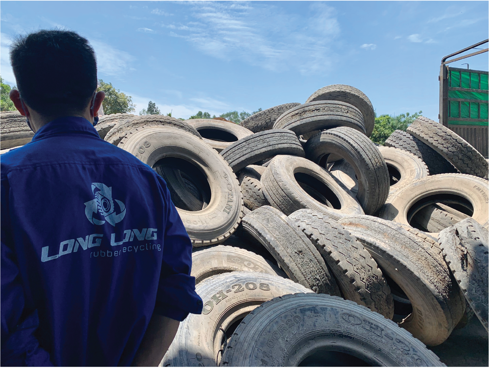 GẠCH CAO SU TÁI CHẾ GẠCH CAO SU TÁI CHẾ