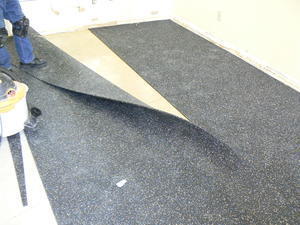 thi công thảm cao su epdm phòng gym thi công thảm cao su epdm phòng gym