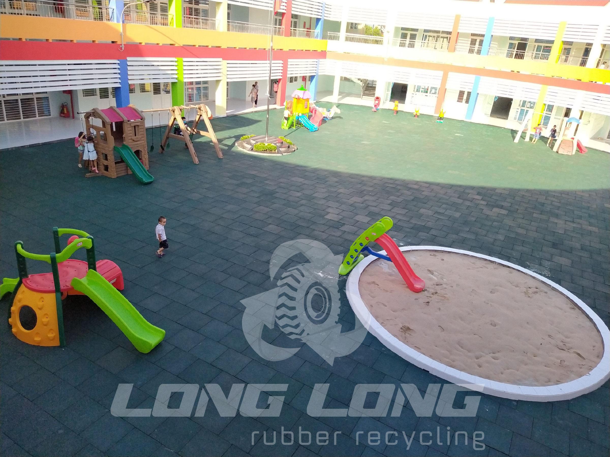 Giá gạch cao su sân chơi trẻ em Giá gạch cao su sân chơi trẻ em
