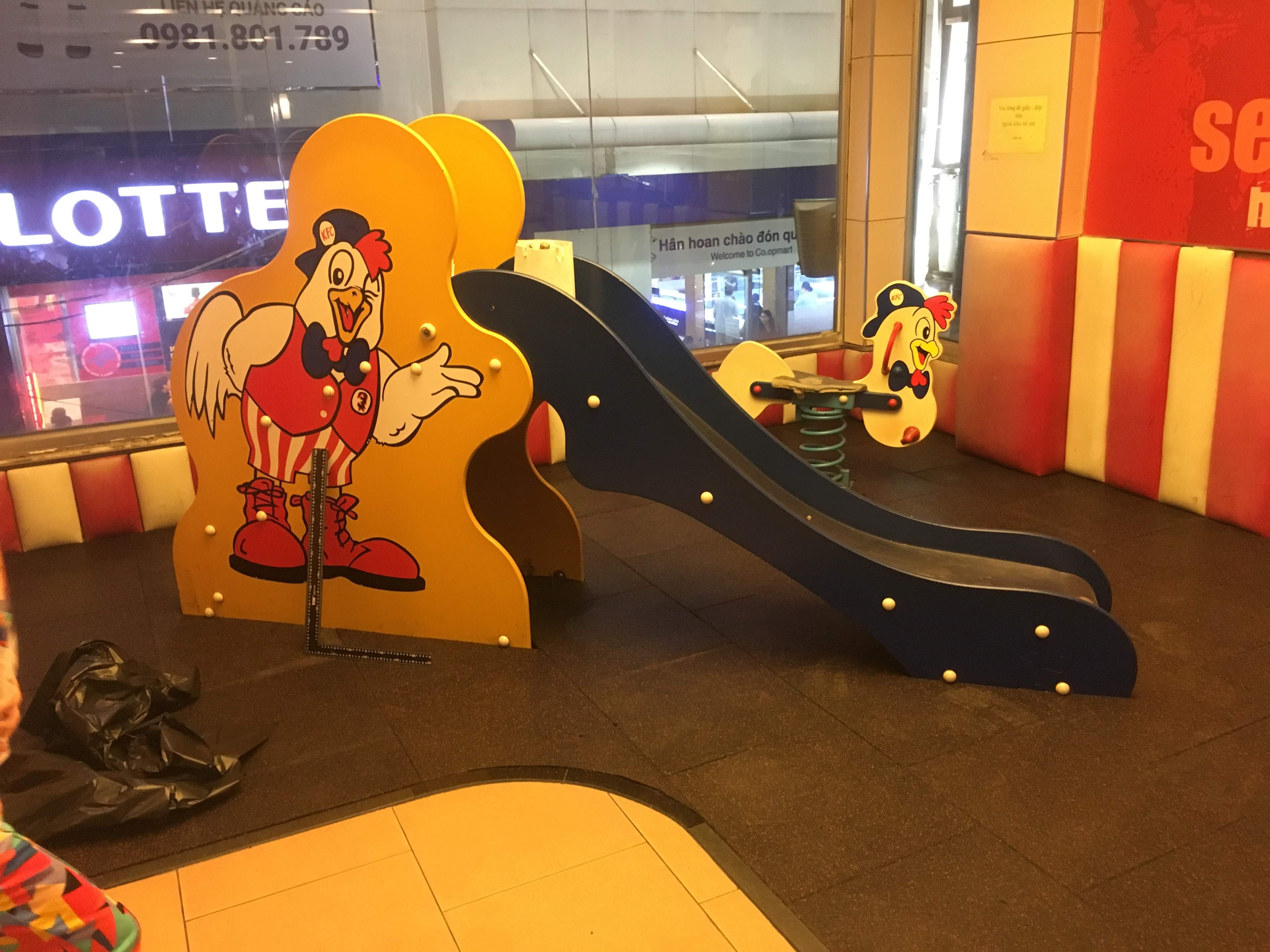 Cheap rubber playground tiles Cheap rubber playground tiles