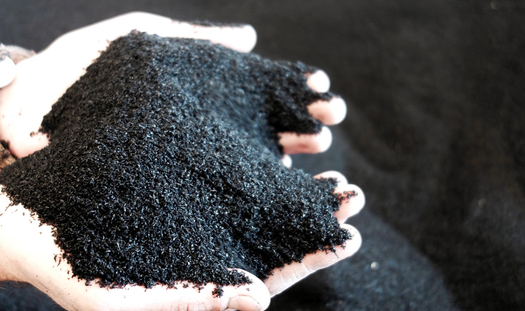 black SBR rubber granules black SBR rubber granules