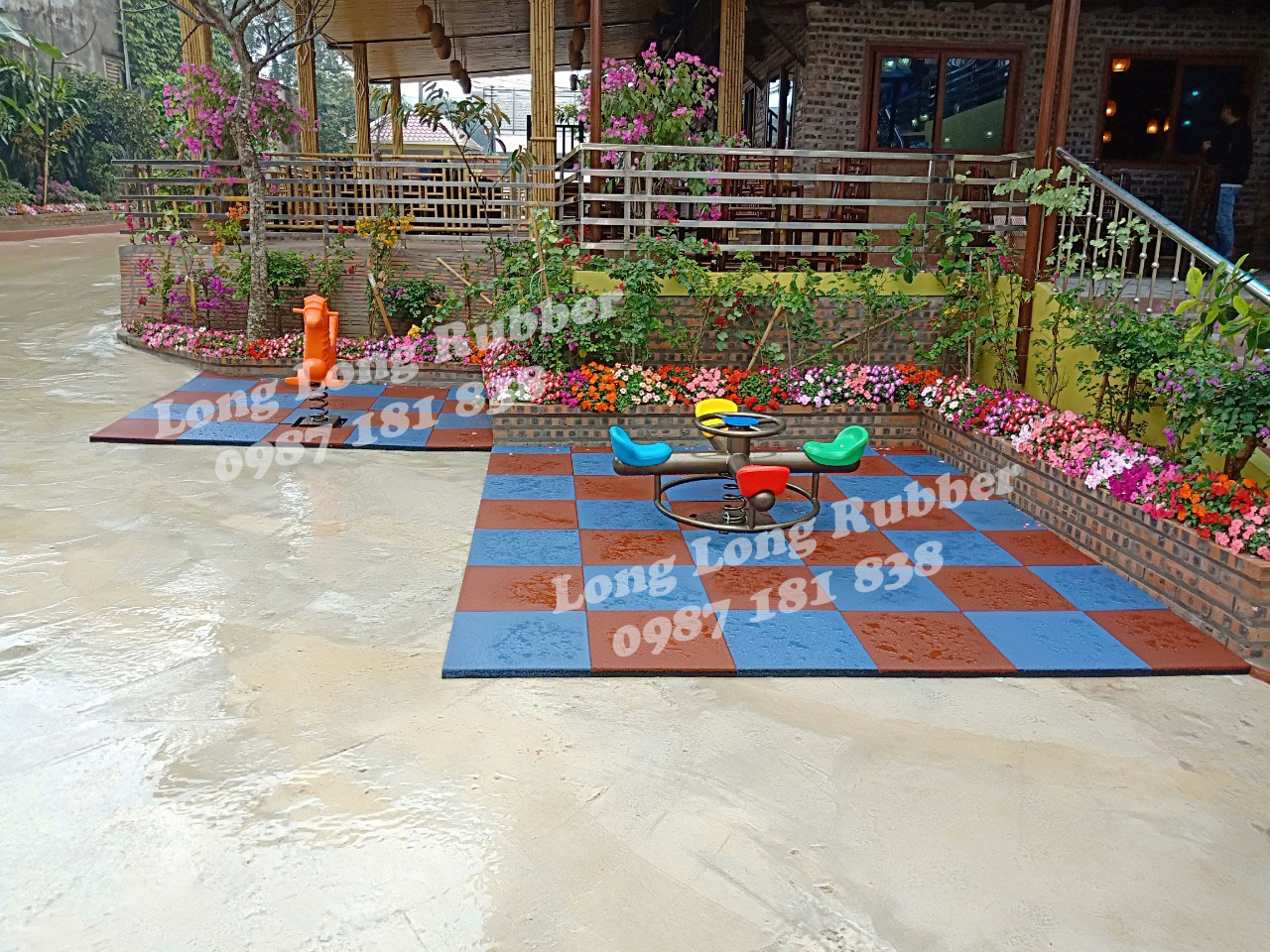 Gạch cao su 500x500mm dày 40mm Gạch cao su 500x500mm dày 40mm