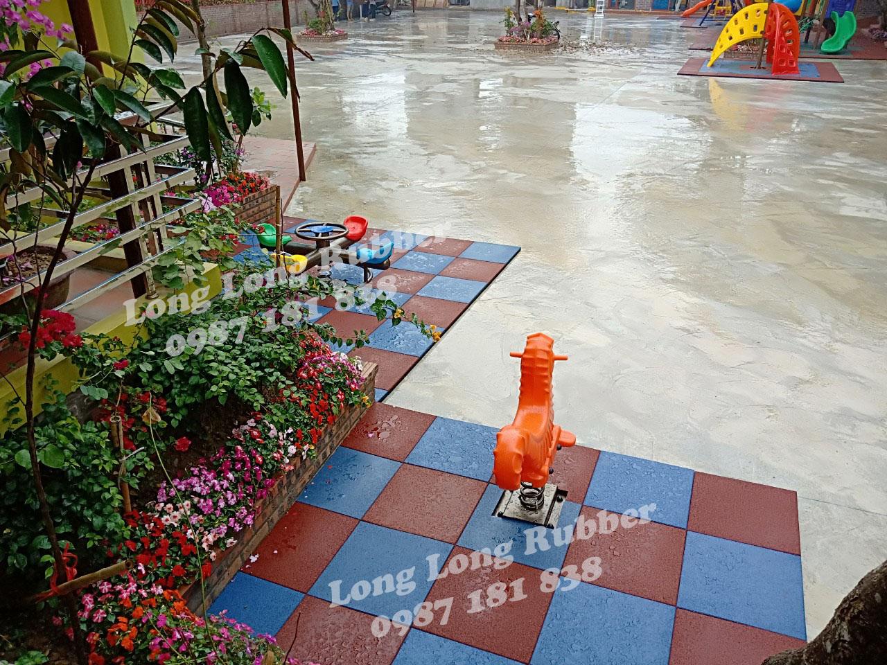 Gạch cao su 500x500mm dày 40mm Gạch cao su 500x500mm dày 40mm