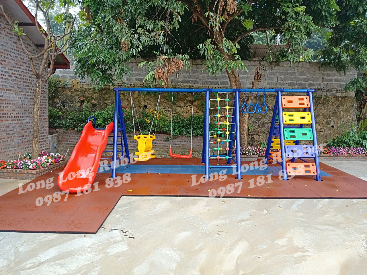 Gạch cao su 500x500mm dày 40mm Gạch cao su 500x500mm dày 40mm