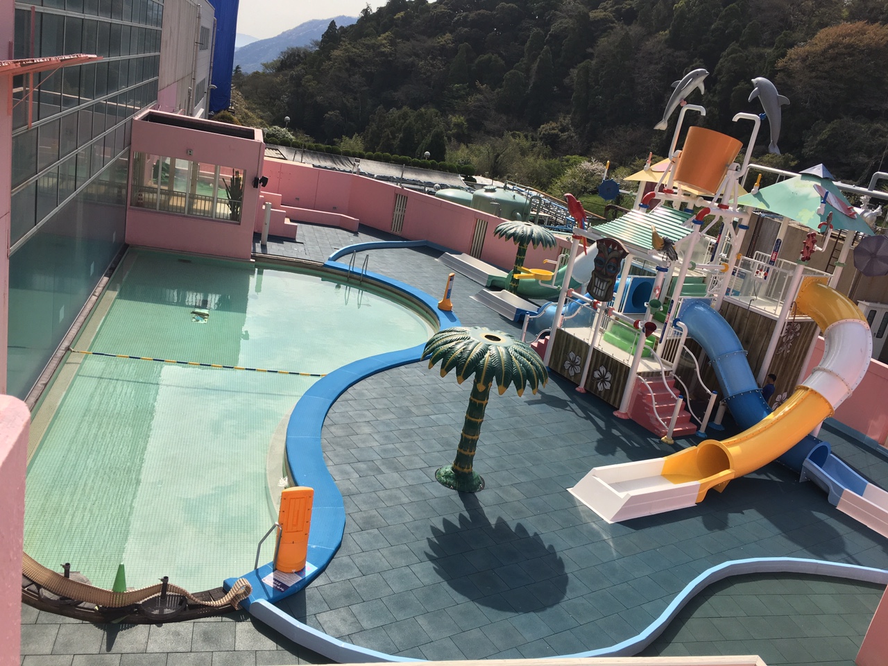 gạch cao su giá rẻ tại Hà Nội gạch cao su giá rẻ tại Hà Nội