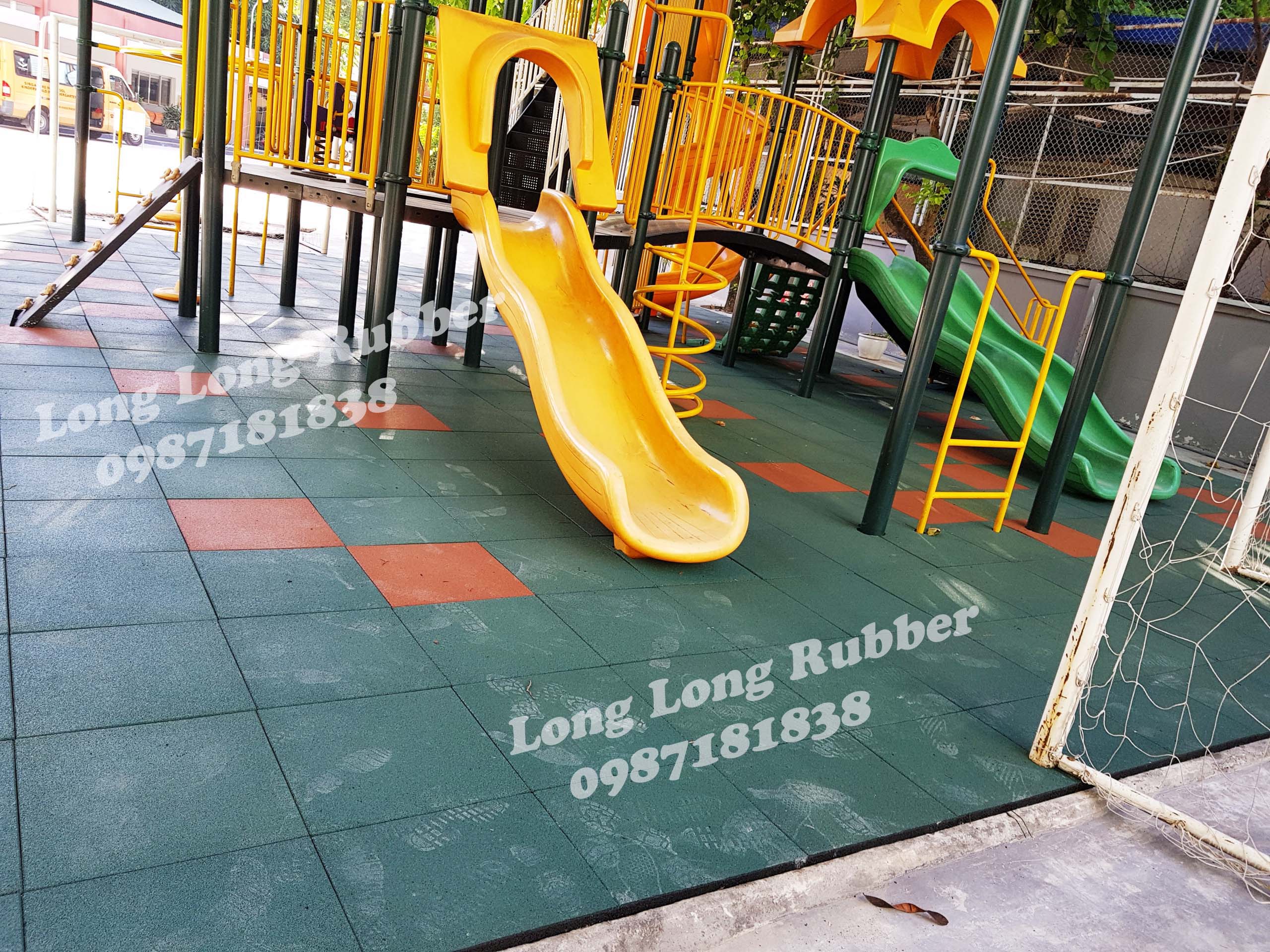 Safe Outdoor Playground Rubber Tile Manufacturer