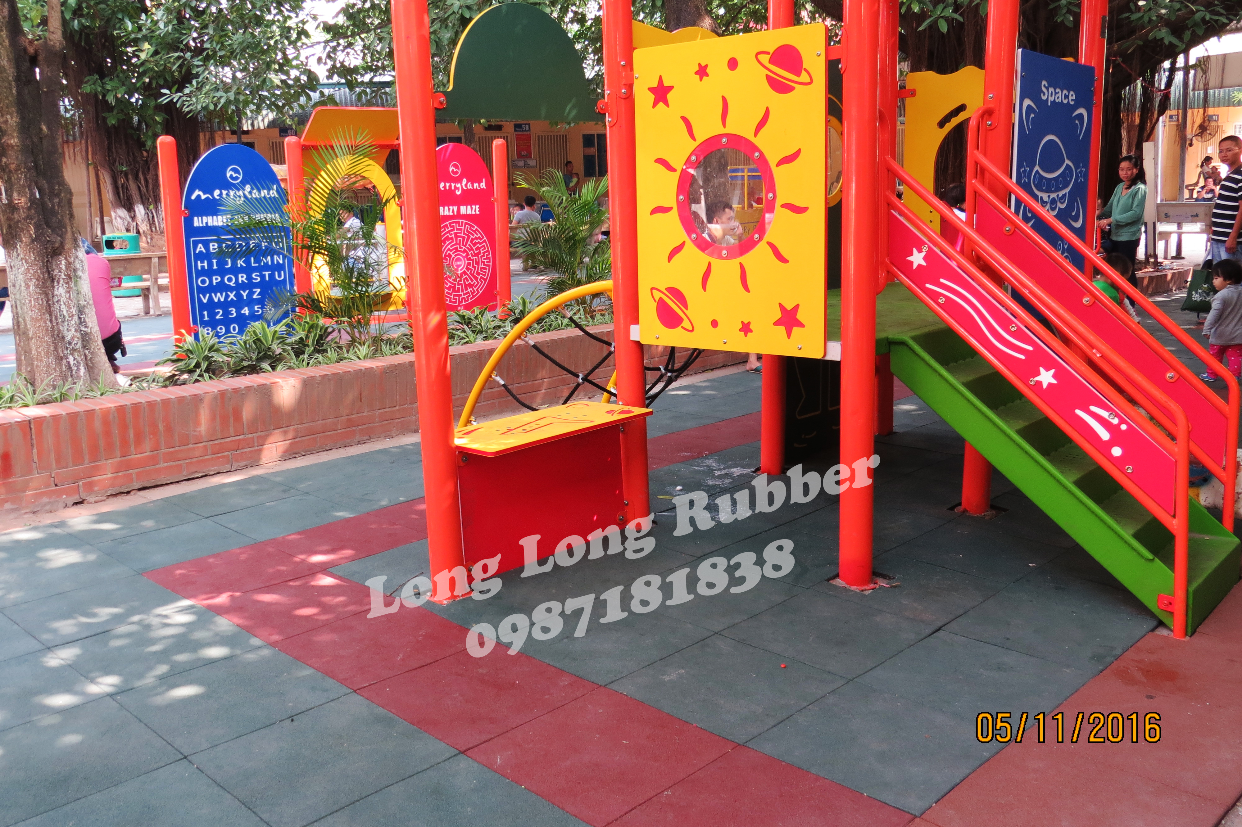 Playground Safety Recycled Rubber Tiles In Cambodia