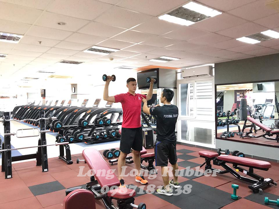 Rubber gym flooring mat in Pakistan Rubber gym flooring mat in Pakistan