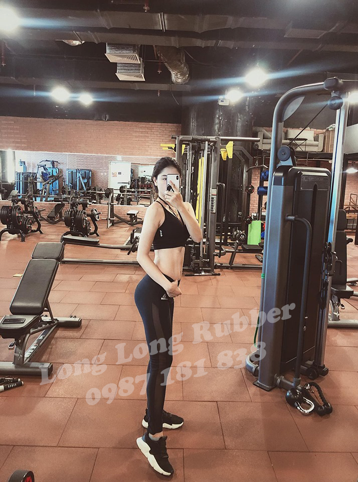 Recycled rubber sports flooring Recycled rubber sports flooring