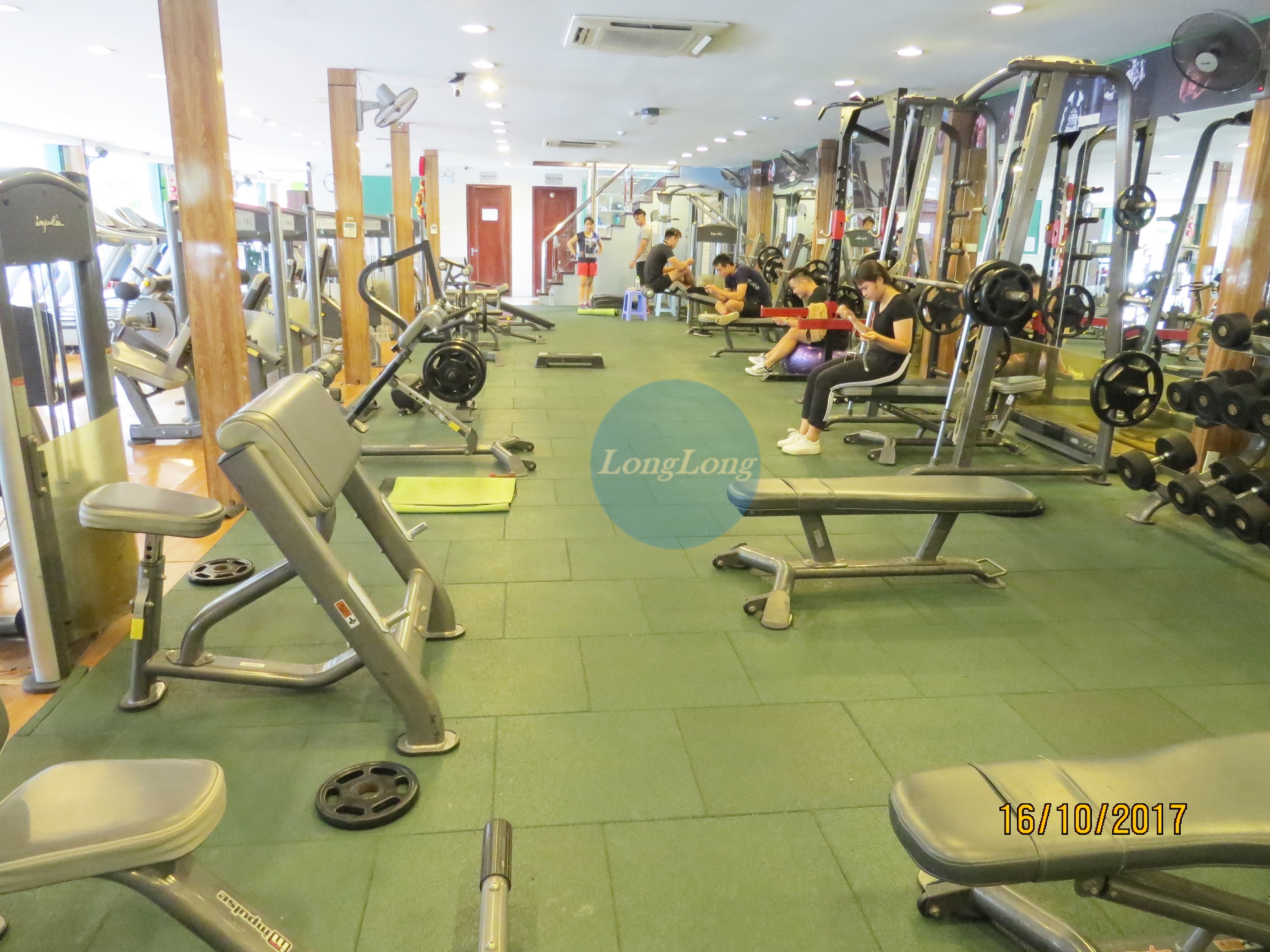 Rubber tile project for SPRING CLUB gym