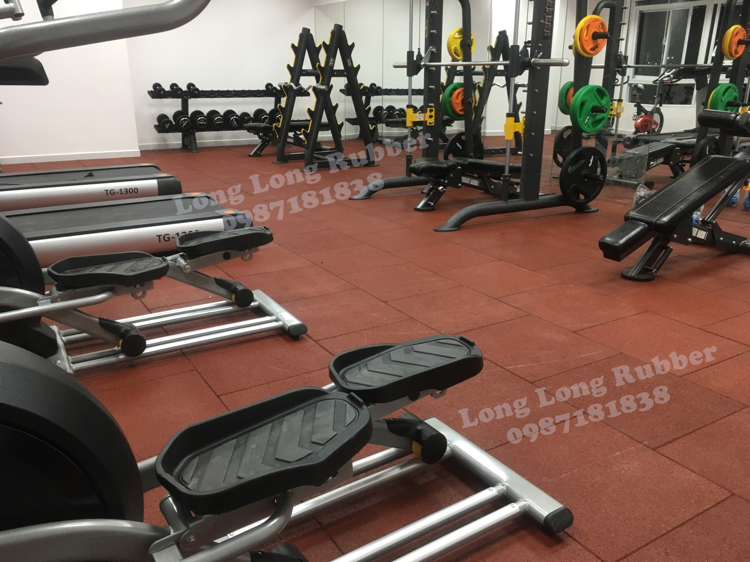 Rubber workout gym floor Rubber workout gym floor