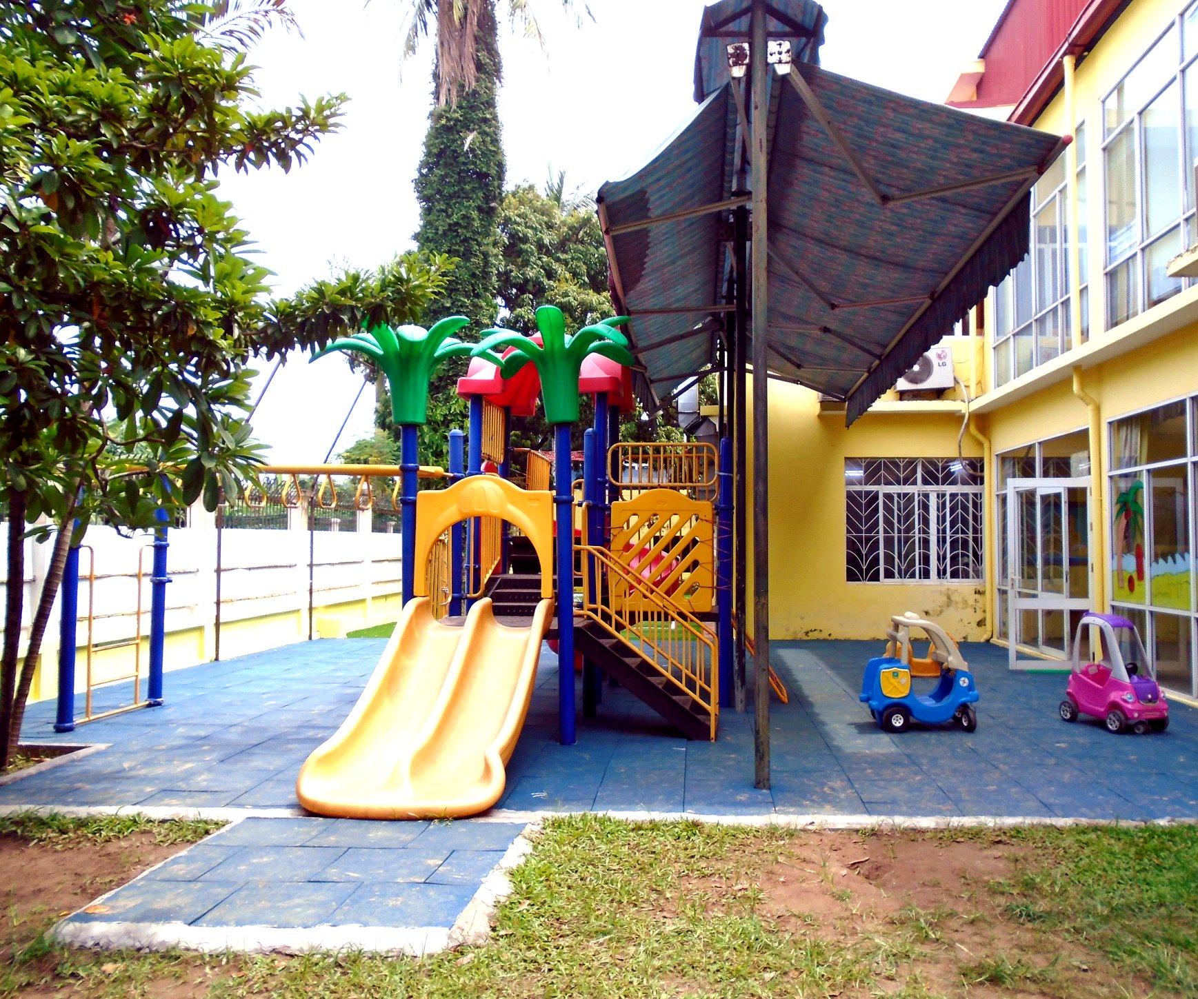Safety Outdoor Rubber Flooring For Playgrounds