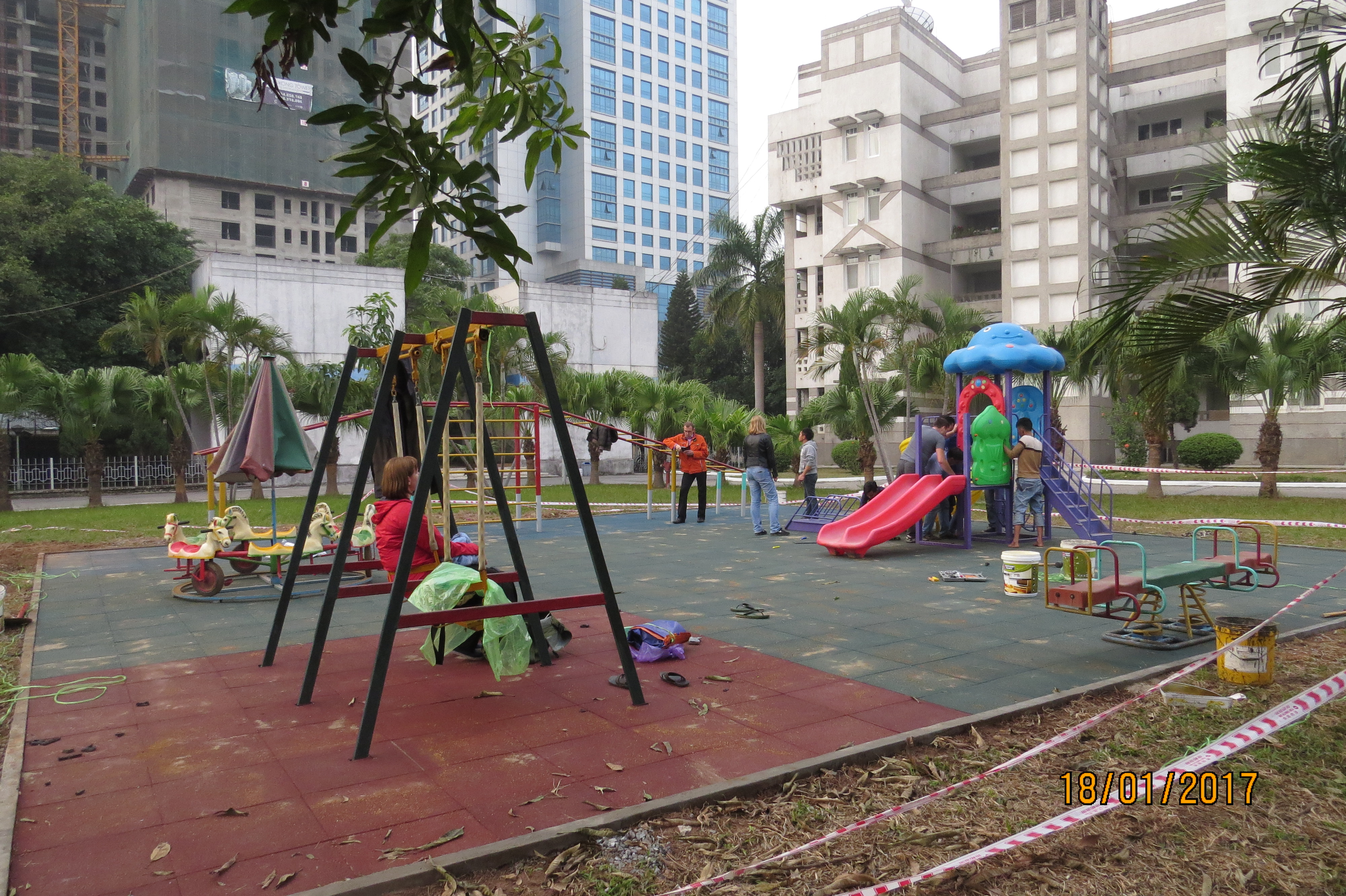 Sàn cao su sân chơi ngoài trời Sàn cao su sân chơi ngoài trời