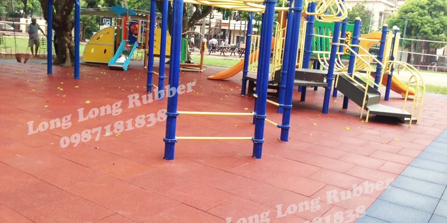 LỢI ÍCH CỦA GẠCH CAO SU CHO KHU VỰC NGOÀI TRỜI