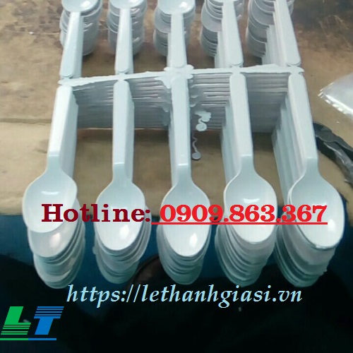 muỗng nhựa ăn cơm muỗng nhựa ăn cơm