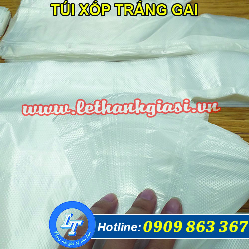 bề mặt túi xốp trắng gai có hột nổi bề mặt túi xốp trắng gai có hột nổi