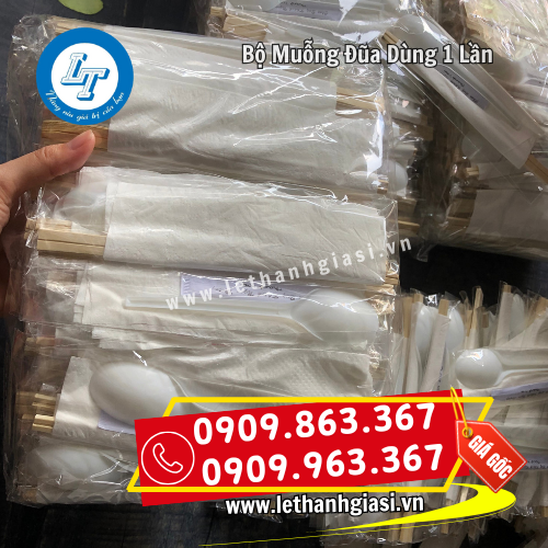 bộ muỗng đũa dùng 1 lần đóng riêng từng bộ bộ muỗng đũa dùng 1 lần đóng riêng từng bộ