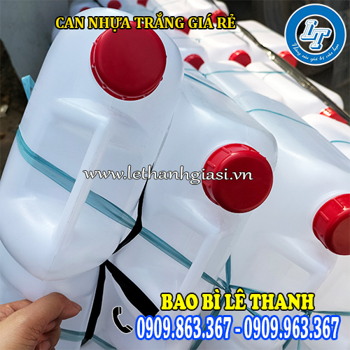 can nhựa trắng quai cầm tiện lợi can nhựa trắng quai cầm tiện lợi