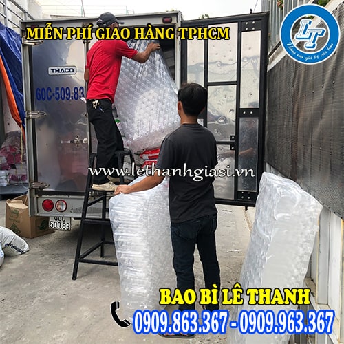 Chai nhựa 1 lít tròn cao giá rẻ giao hàng miễn phí Chai nhựa 1 lít tròn cao giá rẻ giao hàng miễn phí