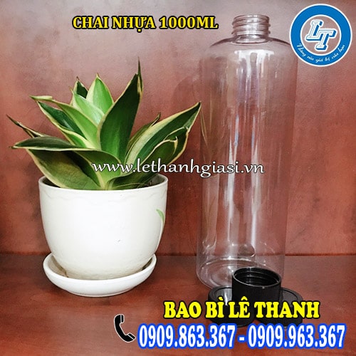 chai nhựa 1000ml có hình dáng cao lớn đẹp mắt chai nhựa 1000ml có hình dáng cao lớn đẹp mắt