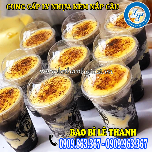 cung cấp ly nhựa kèm nắp cầu cho thức uống có kem cheese cung cấp ly nhựa kèm nắp cầu cho thức uống có kem cheese
