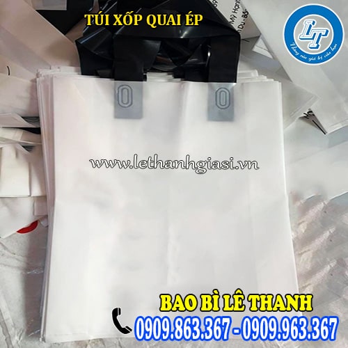 túi xốp quai ép giá rẻ cho shop thời trang mỹ phẩm túi xốp quai ép giá rẻ cho shop thời trang mỹ phẩm