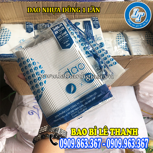 dao nhựa dùng 1 lần giá rẻ đóng thùng 5000 cái dao nhựa dùng 1 lần giá rẻ đóng thùng 5000 cái