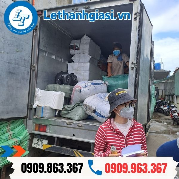 giao nhanh túi xốp sọc đỏ xanh vàng giá rẻ cho khách tphcm giao nhanh túi xốp sọc đỏ xanh vàng giá rẻ cho khách tphcm