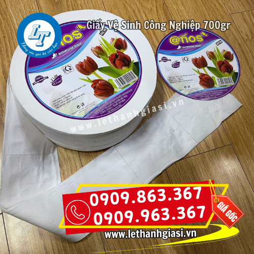 giấy vệ sinh công nghiệp 700gr có sẵn đường xé tiện lợi giấy vệ sinh công nghiệp 700gr có sẵn đường xé tiện lợi