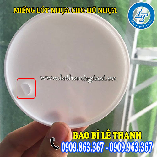 miếng lót nhựa cho hũ nhựa nắp nhôm có miếng gờ dễ cầm nắm miếng lót nhựa cho hũ nhựa nắp nhôm có miếng gờ dễ cầm nắm