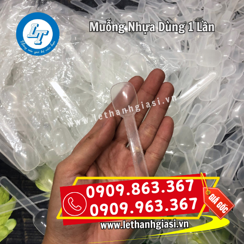 muỗng nhựa nhỏ trong suốt dùng 1 lần muỗng nhựa nhỏ trong suốt dùng 1 lần