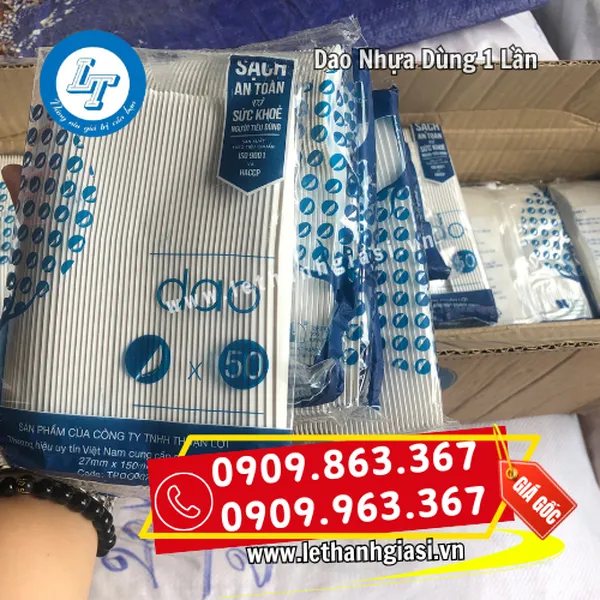 DAO NHỰA DÙNG 1 LẦN