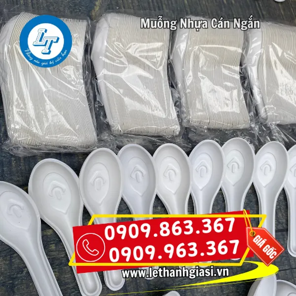 MUỖNG NHỰA CÁN NGẮN