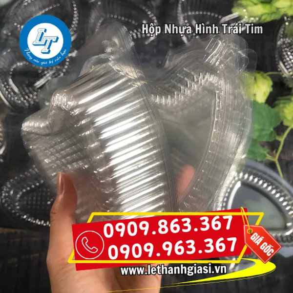 HỘP NHỰA HÌNH TRÁI TIM