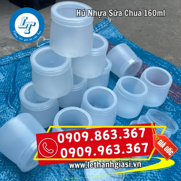 HŨ NHỰA SỮA CHUA NẾP CẨM 160ML