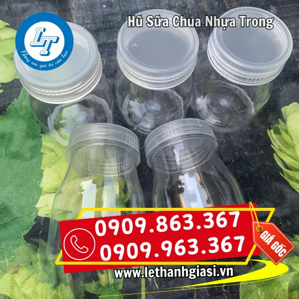 HŨ SỮA CHUA NHỰA TRONG