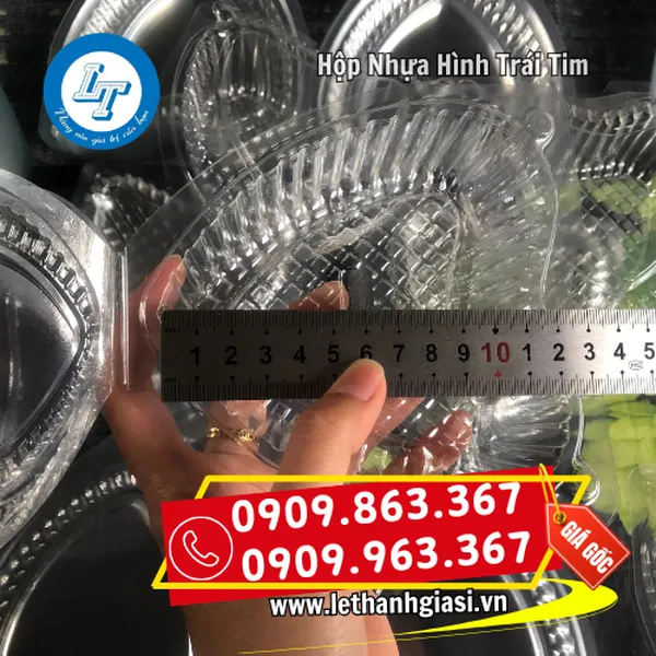 HỘP NHỰA HÌNH TRÁI TIM