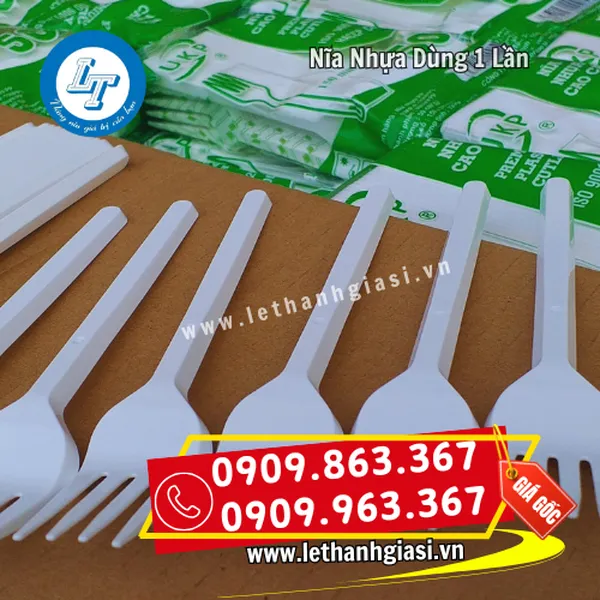 NĨA NHỰA DÙNG 1 LẦN
